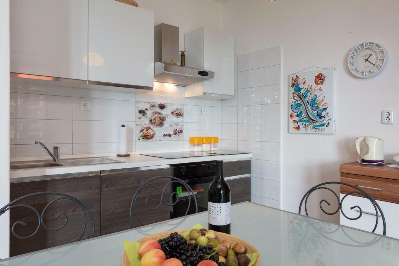 Holiday Home Barbara Trogir Zewnętrze zdjęcie