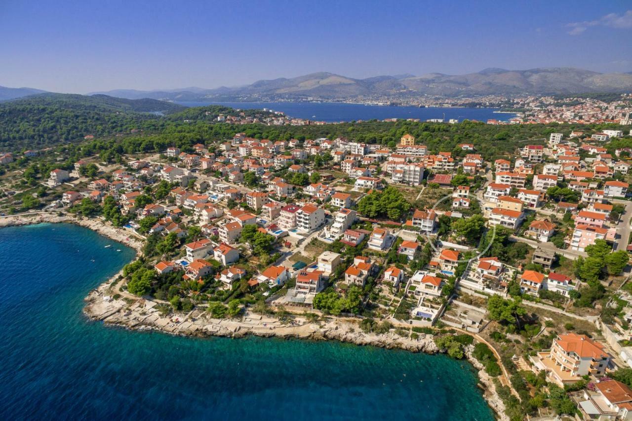 Holiday Home Barbara Trogir Zewnętrze zdjęcie